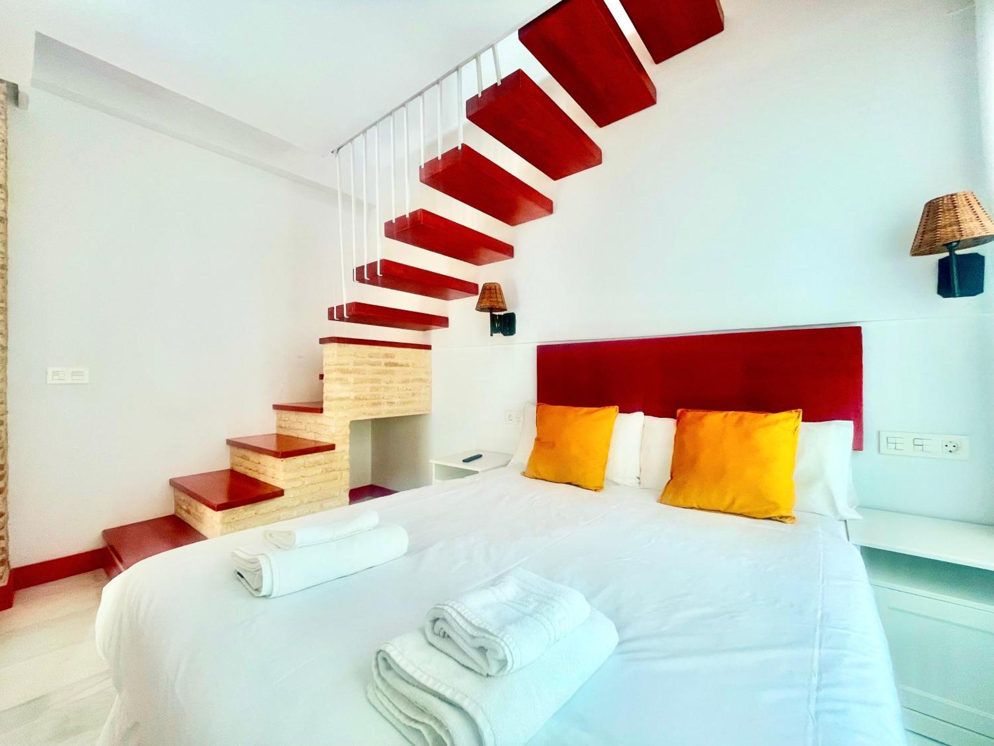 Philippe'S Home Triana Con Terraza Sevilla Dış mekan fotoğraf